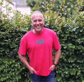 David Hendricks Ich bin der Leiter vom Wohnbereich Schwester-Euthymia-Haus